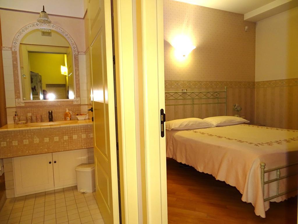 Villa Gioia Rooms Montegranaro Ruang foto