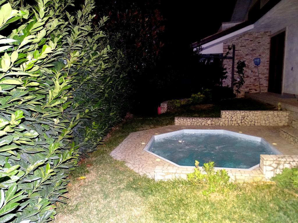 Villa Gioia Rooms Montegranaro Bagian luar foto