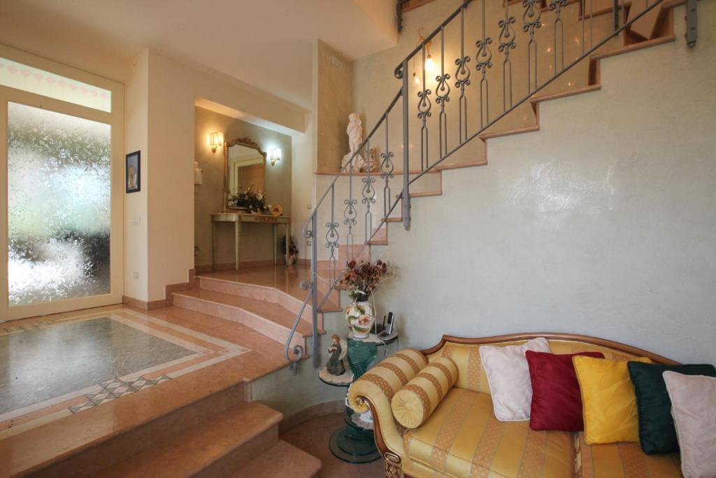 Villa Gioia Rooms Montegranaro Bagian luar foto